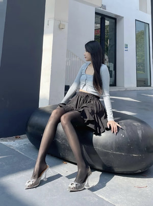穿越后我成了咸鱼驭灵师