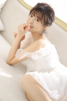 开局油里泡枸杞