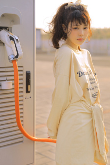 烟雨红墙